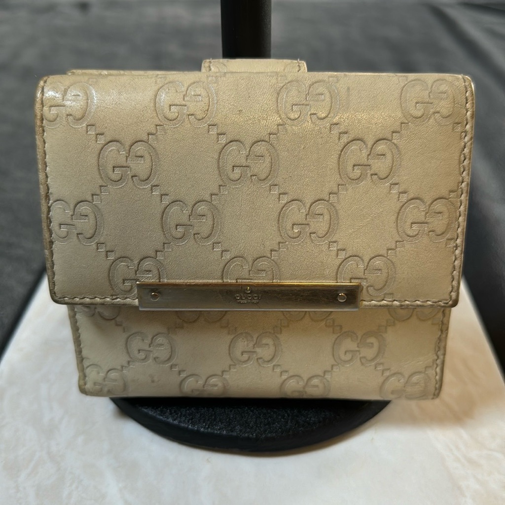 Vintage Women’s Gucci Wallet